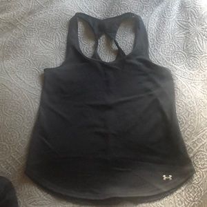 UA tank size M